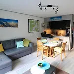 Centre, 51m2, Vue Mt Blanc, 2 A 6 Pers, 2 Balcons Chamonix