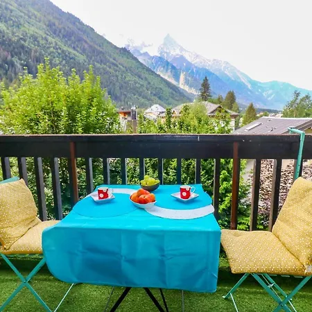 Centre, 51m2, Vue Mt Blanc, 2 A 6 Pers, 2 Balcons דירה