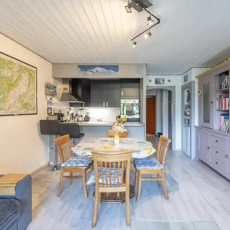 Lejlighed Centre, 51m2, Vue Mt Blanc, 2 A 6 Pers, 2 Balcons