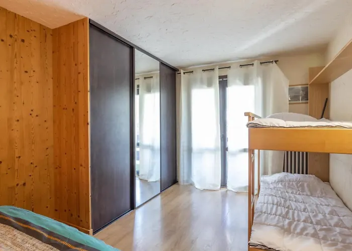 Apartment Centre, 51m2, Vue Mt Blanc, 2 A 6 Pers, 2 Balcons *